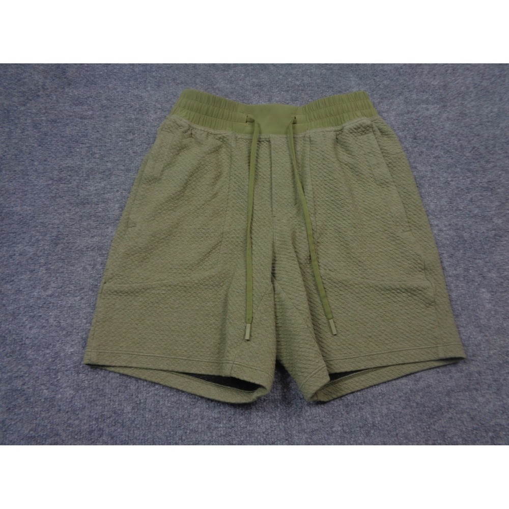 Lululemon Shorts Mens S Green Textured At Ease 7 in Inseam Unlined